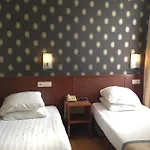 De Paris 3*