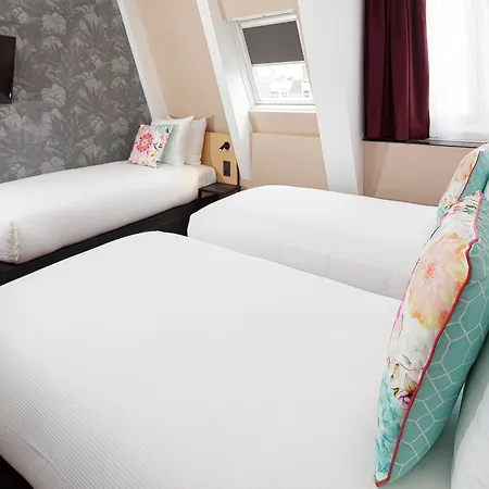 De Paris מלון 3*