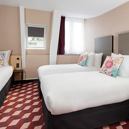 De Paris מלון 3*