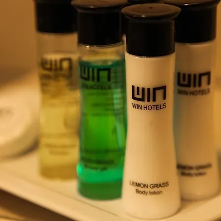 מלון De Paris 3*