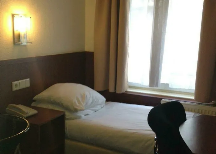 De Paris 3* Amszterdam